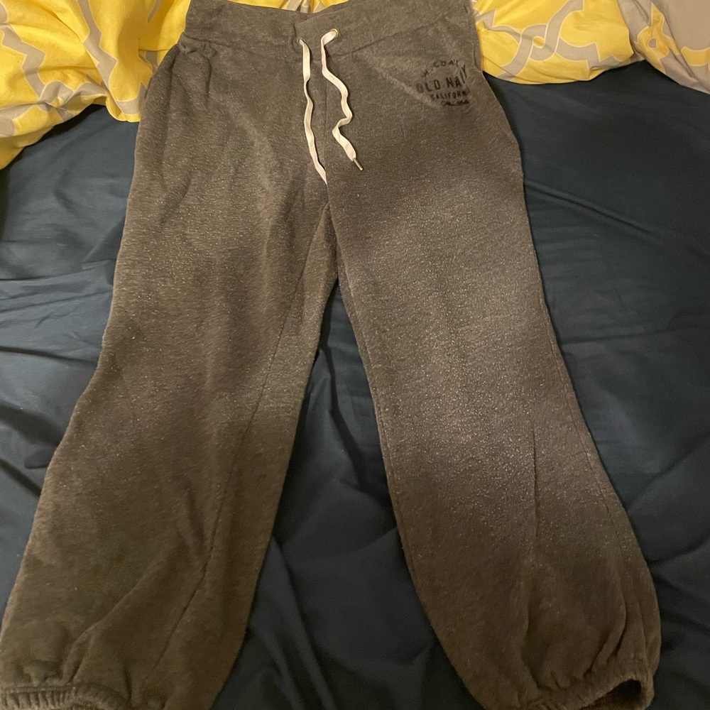 Gray Old Navy California sweatpants